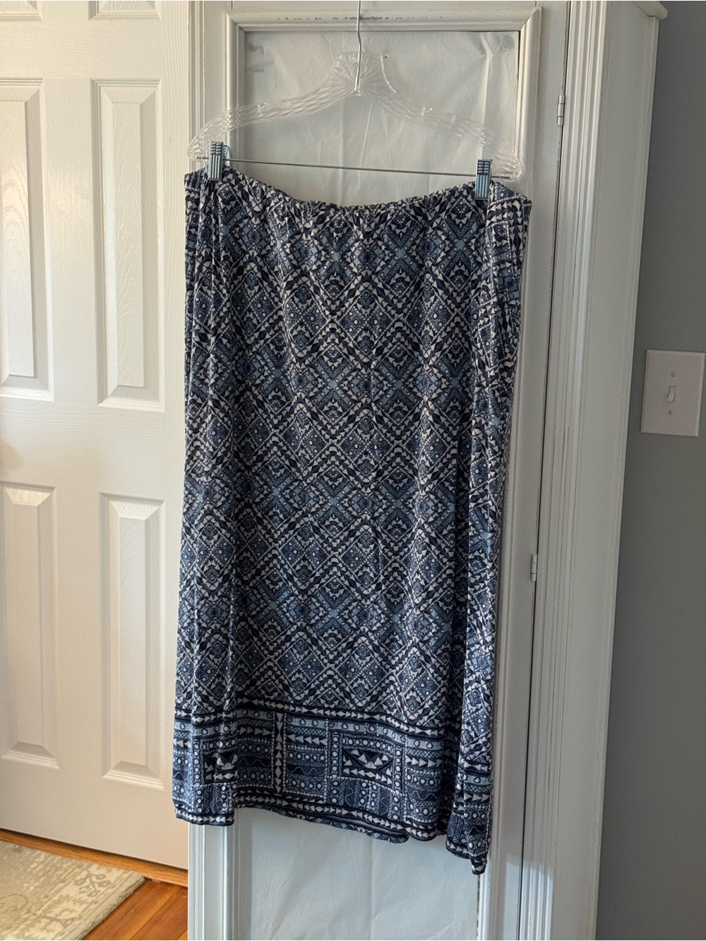J. Jill Navy and White Geometric Patterned Maxi Skirt Size 3X